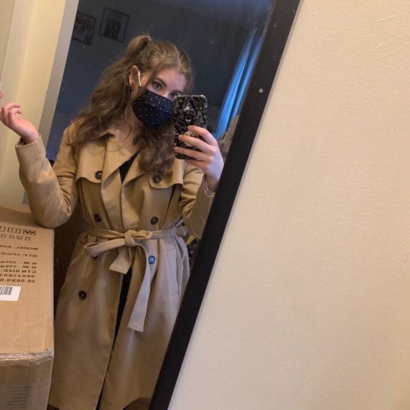 Meet your Posher, Holly - Picture 4 of 4